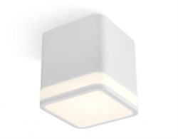 Ambrella Комплект накладного светильника с акрилом XS7805030 SWH/FR белый песок/белый матовый MR16 GU5.3 (C7805, N7750) XS7805030 - фото 103944