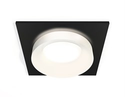 Ambrella Комплект встраиваемого светильника c акрилом XC7632044 SBK/FR черный песок/белый матовый MR16 GU5.3 (C7632, N7165) XC7632044 - фото 114651