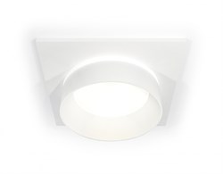 Ambrella Комплект встраиваемого светильника с акрилом XC6520061 SWH/FR белый песок/белый матовый MR16 GU5.3 (C6520, N6228) XC6520061 - фото 115877