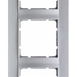 Рамка 3-поста вертикальная, Berker B.1 цвет: алюминий, матовый  10131404 - фото 3681