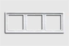 Рамка тройная, для горизонтального/вертикального монтажа Jung LS 990 Белый LS983ww