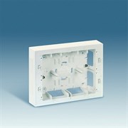Simon 27 Белая Коробка для наружного монтажа накладки 27722-35, 250х193х53мм
