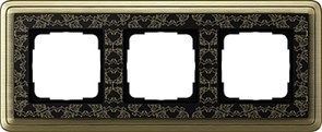 Рамка Gira ClassiX Art трехместная Бронза-Чёрный 0213662 Рамка Gira ClassiX Art трехместная Бронза-Чёрный 0213662