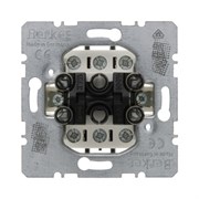 633023 Трехклавишный выключатель  Модульные механизмы Berker