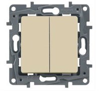 Legrand Etika слоновая кость выключатель 2-х клавишный, 10А, Винтовые клеммы 672302 Legrand Etika слоновая кость выключатель 2-х клавишный, 10А, Винтовые клеммы 672302