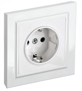 IEK Brite белый розетка 1-м с заземлением, с защитными шторками 16А в сборе BR-R14-16-K01-F IEK Brite белый розетка 1-м с заземлением, с защитными шторками 16А в сборе BR-R14-16-K01-F