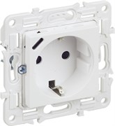IEK SKANDY Арктический белый Розетка с/з с защитными шторками 16А с USB C 18Вт SK-R17W SK-R14-16-U14-018-K01 IEK SKANDY Арктический белый Розетка с/з с защитными шторками 16А с USB C 18Вт SK-R17W SK-R14-16-U14-018-K01