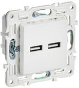 IEK SKANDY Арктический белый Розетка USB A+A 3,1А SK-R15W SK-U21-D31-K01 IEK SKANDY Арктический белый Розетка USB A+A 3,1А SK-R15W SK-U21-D31-K01