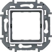Legrand Inspiria белый адаптер для механизма Mosaic 673900 Legrand Inspiria белый адаптер для механизма Mosaic 673900