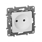 Legrand Etika белый розетка без заземления, винтовые клеммы 672220 Legrand Etika белый розетка без заземления, винтовые клеммы 672220