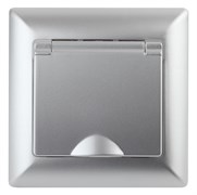 Intro Розетка Solo 4-203-03 с заземлением 2P+E Schuko с крышкой, 16А-250В, IP20, СУ, алюминий Б0053659 Intro Розетка Solo 4-203-03 с заземлением 2P+E Schuko с крышкой, 16А-250В, IP20, СУ, алюминий Б0053659